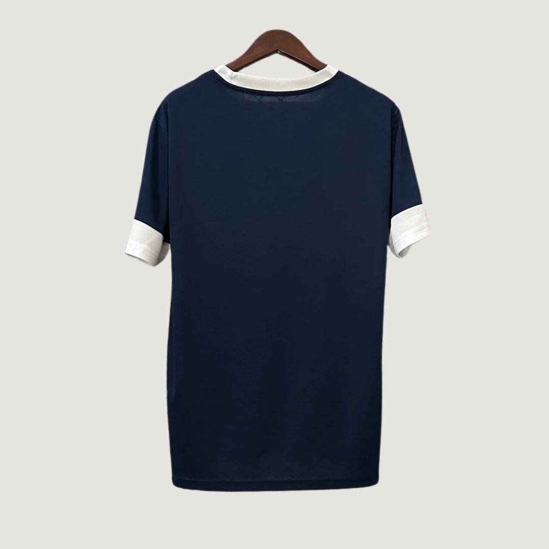 Portugal – Maillot d’Entraînement 25/26 – Bleu Marine & Blanc
