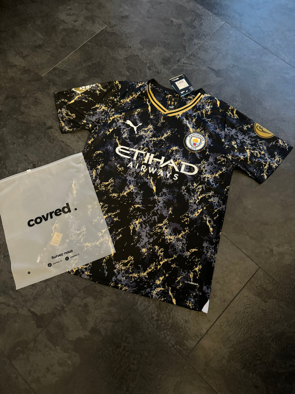 Manchester City - Maillot Édition Spéciale 23/24 - Noir, Or