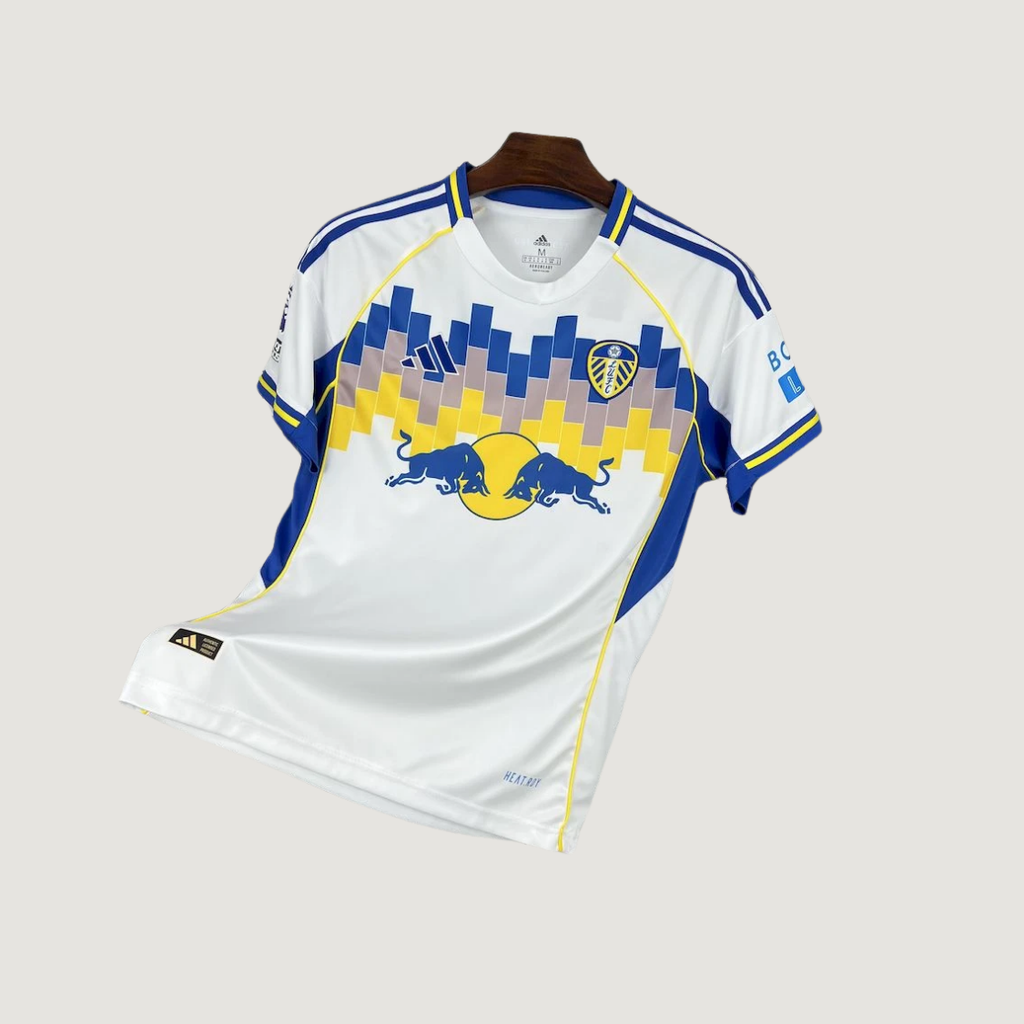 Leeds United – Maillot Domicile 2025/26 – Blanc, Bleu