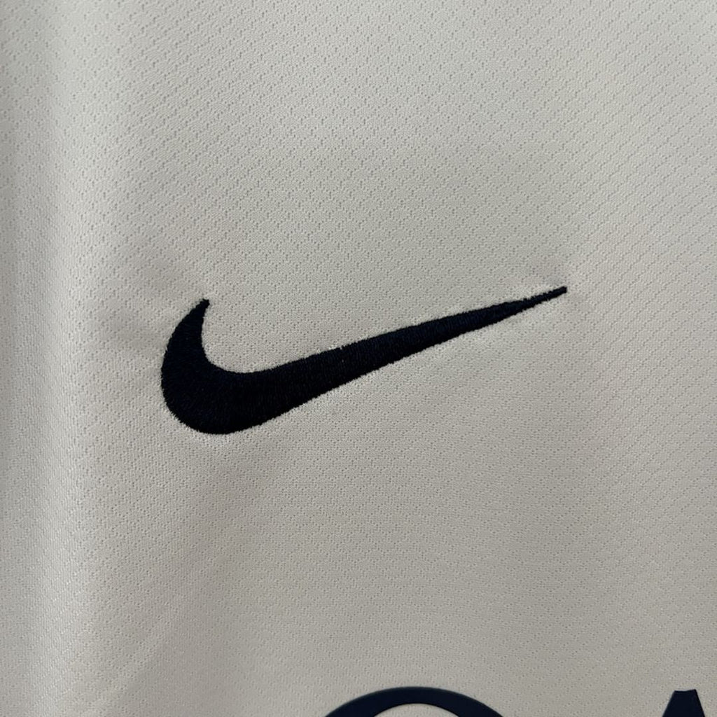 Paris Saint Germain ( PSG ) -  Maillot Extérieur 25/26 - Blanc