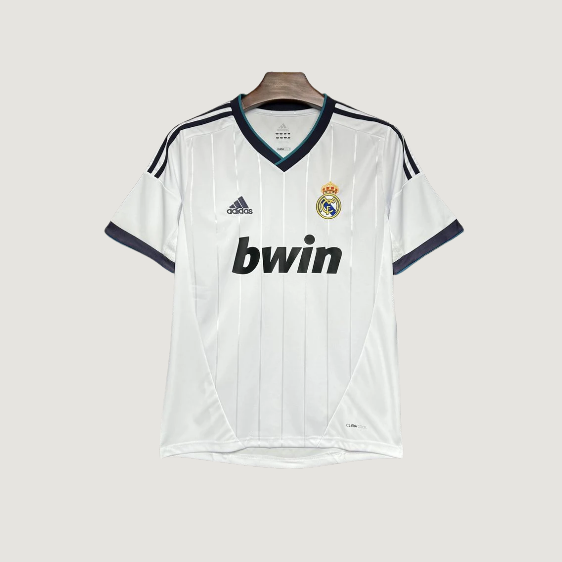 Real Madrid – Maillot Rétro 2012/13 – Blanc, Bleu Marine