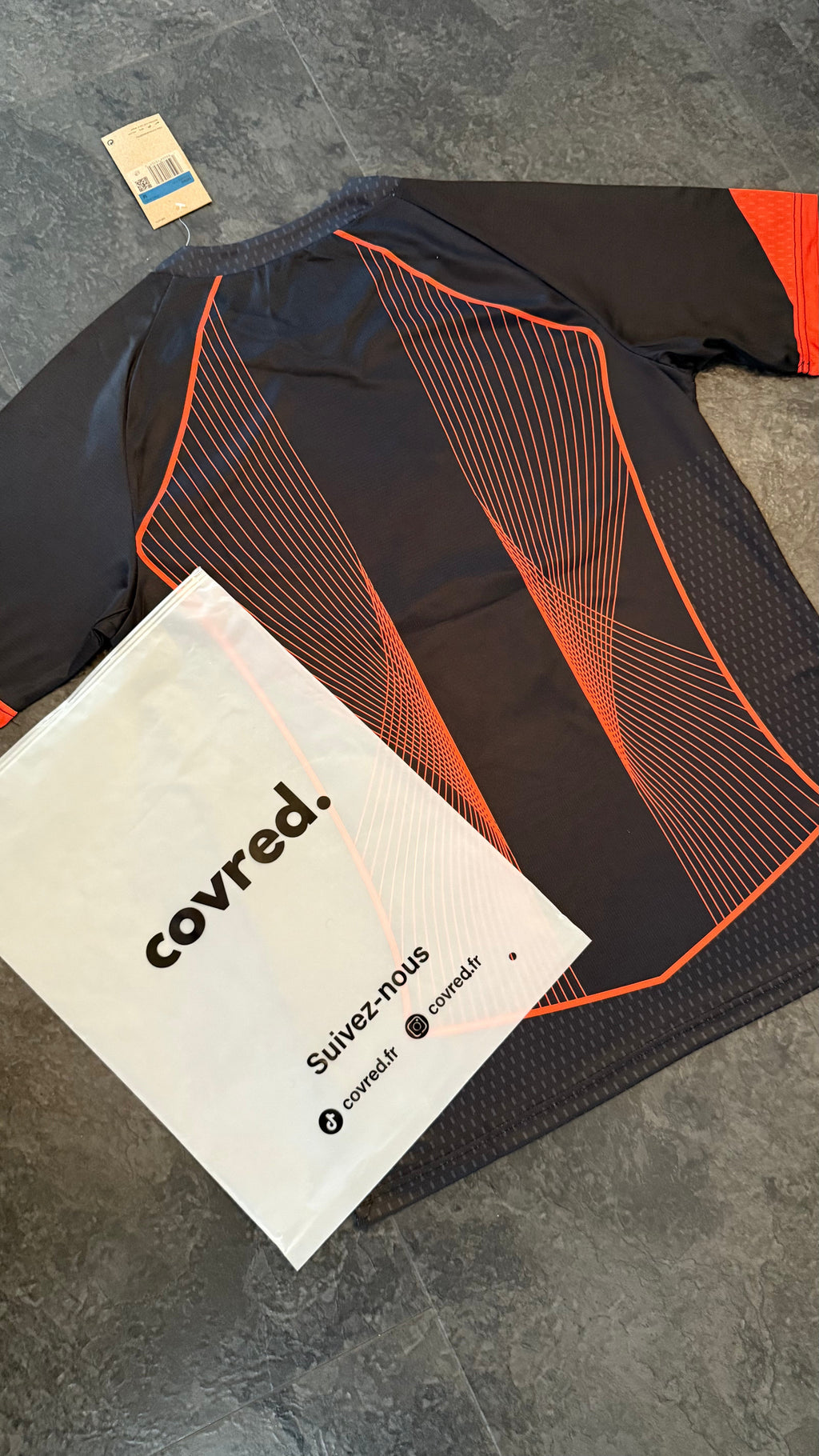FC Barcelone – Maillot Concept 2025/2026 – Noir, Orange