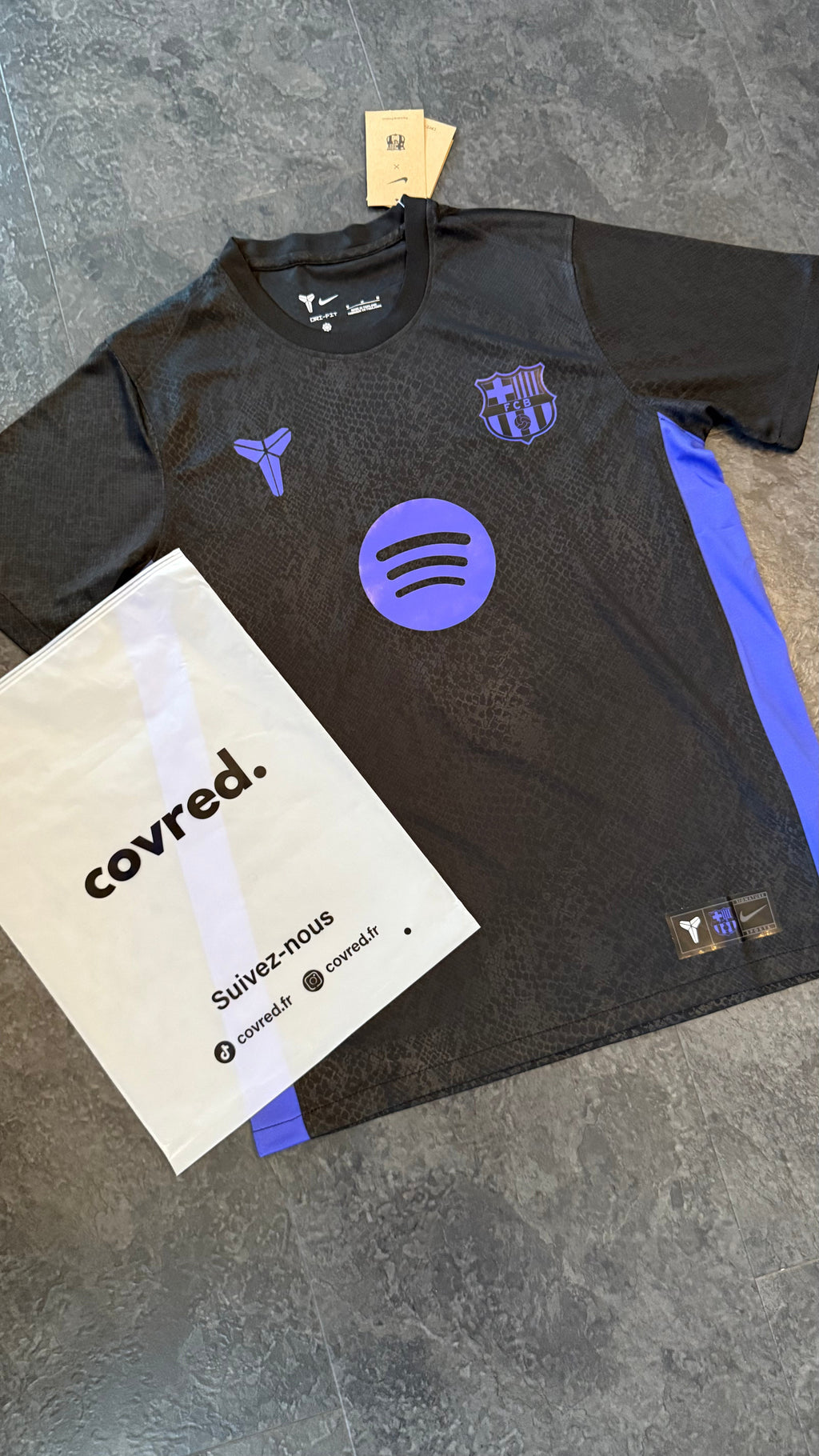 FC Barcelone – Maillot Entraînement 2025/26 – Noir
