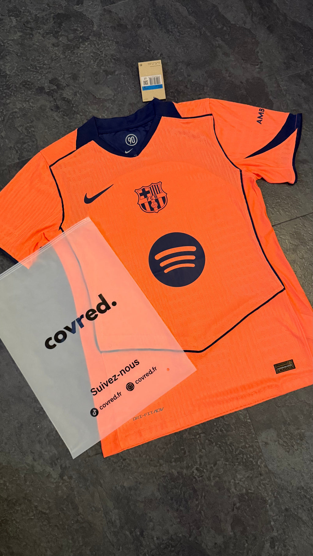 FC Barcelone – Maillot Third 25/26 – Orange, Marine