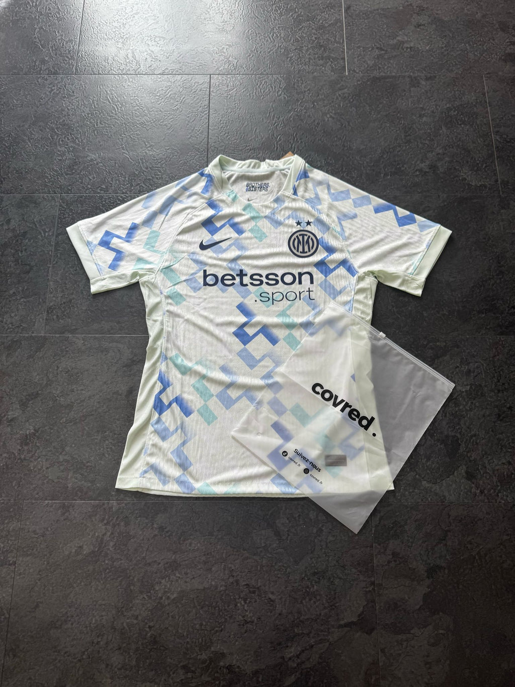 Inter Milan – Maillot Extérieur 2025/26 – Blanc, Bleu